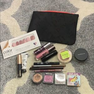 new Ipsy Cosmetic Bag with makeup